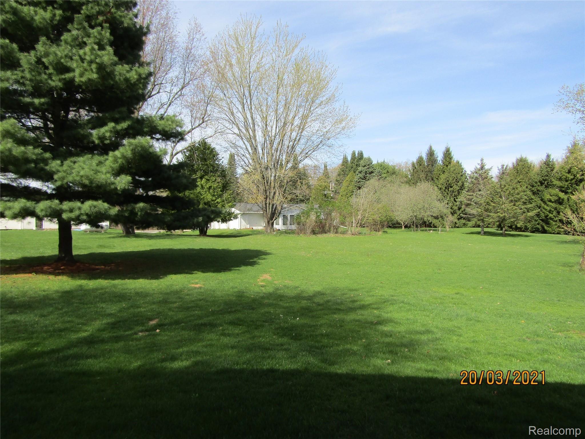 3393 Chilson Road Howell, MI 48843 - Photo 22 of 33 IMG_0031.JPG