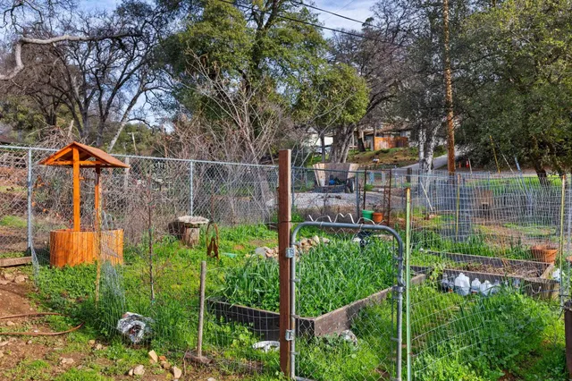 $439,000 | 20369 East Walnut Drive, Sonora, CA 95370