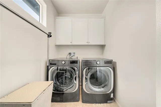 a view of an entryway with seating space