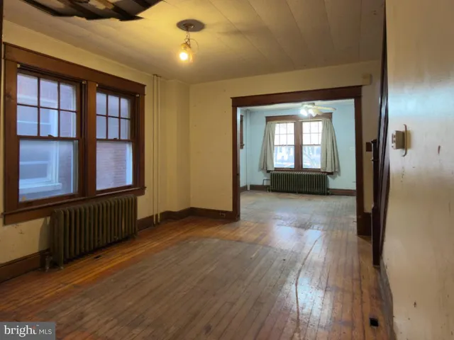 a view of a entryway door of the house