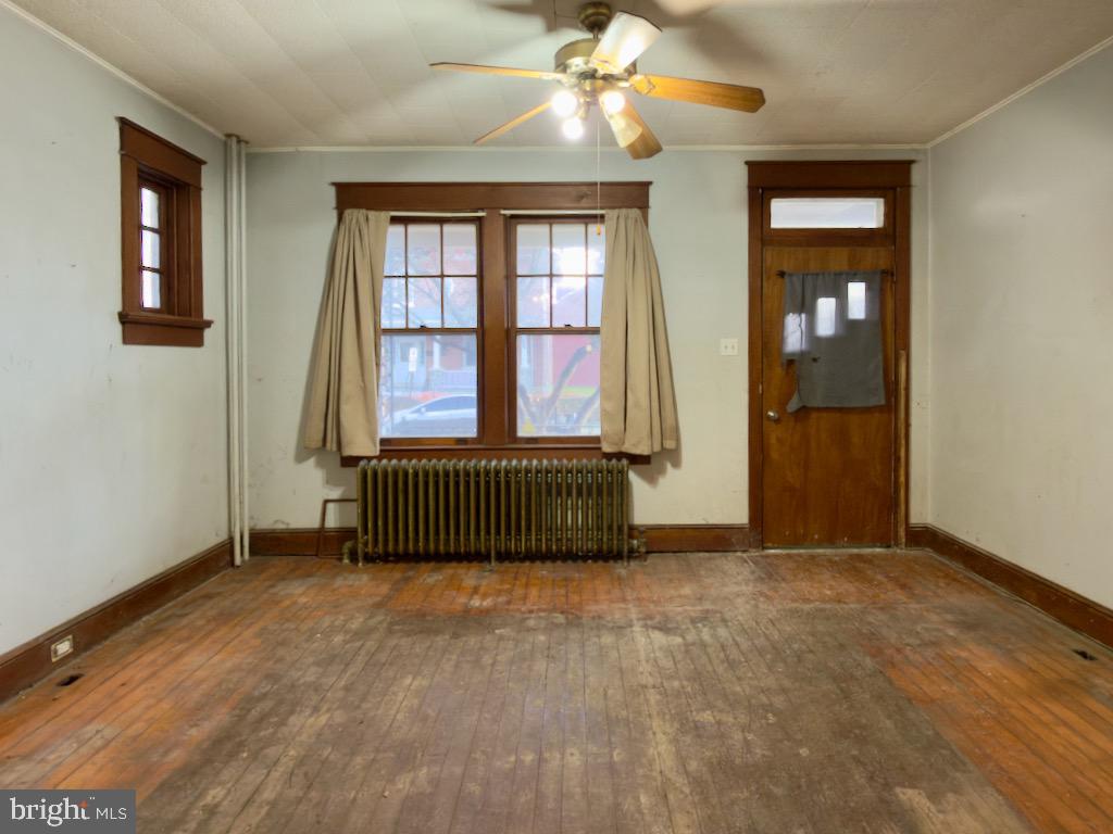 338 Ruby Street Lancaster, PA 17603 - Photo 5 of 32