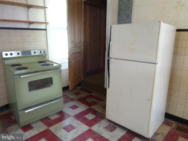 2152 Main Street Lititz, PA 17543 - Photo 9 of 16