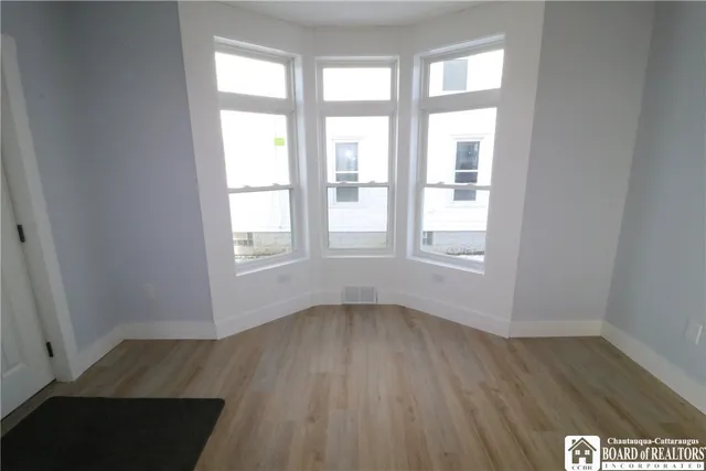 $164,900 | 228 King Street, Dunkirk, NY 14048