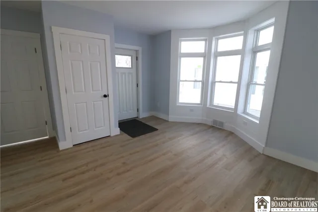 $164,900 | 228 King Street, Dunkirk, NY 14048