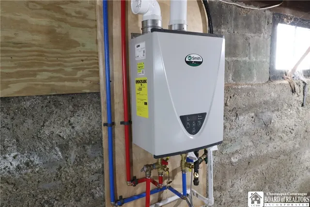 $164,900 | 228 King Street, Dunkirk, NY 14048