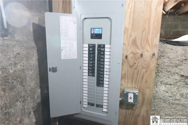 $164,900 | 228 King Street, Dunkirk, NY 14048