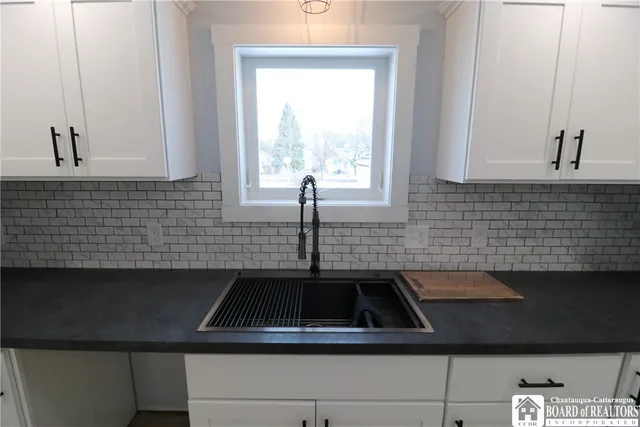 $164,900 | 228 King Street, Dunkirk, NY 14048