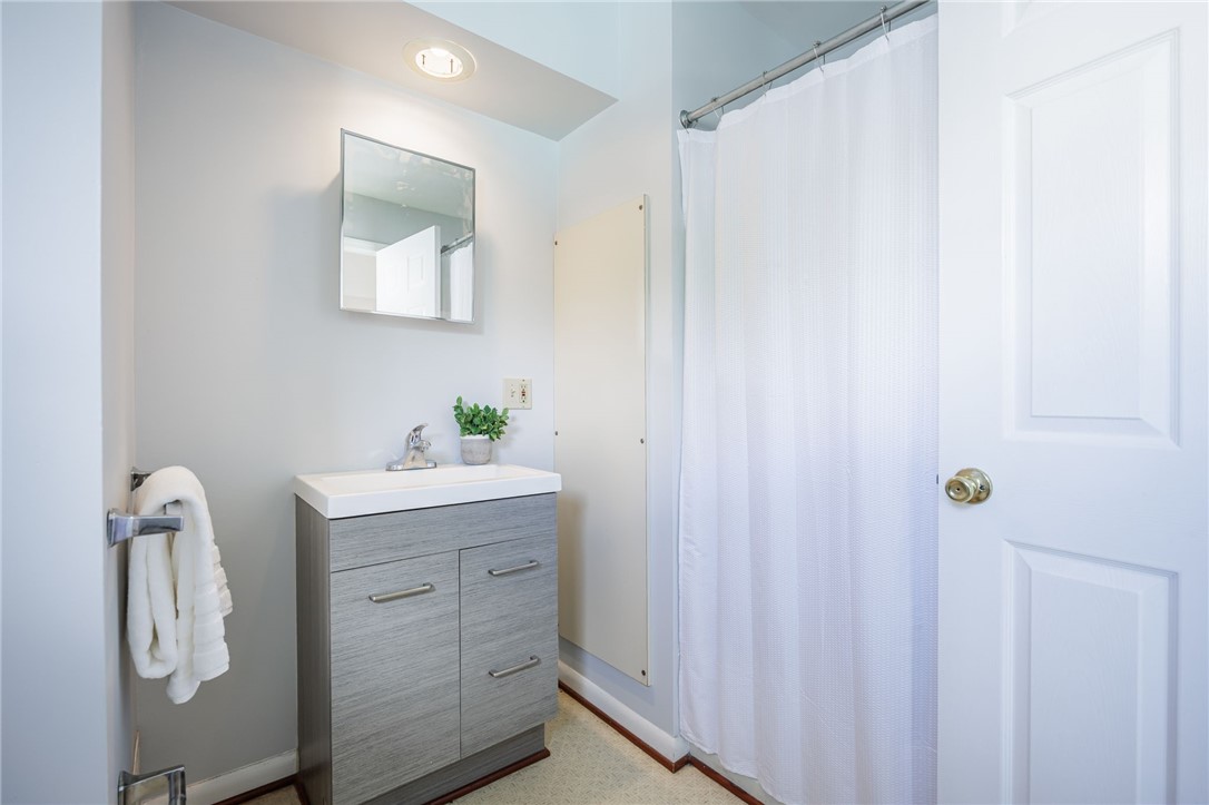86 Grand Avenue Rochester, NY 14609 - Photo 21 of 37