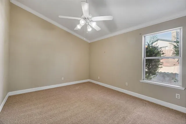 $304,000 | 474 East Alluvial Avenue, Unit 126, Fresno, CA 93720