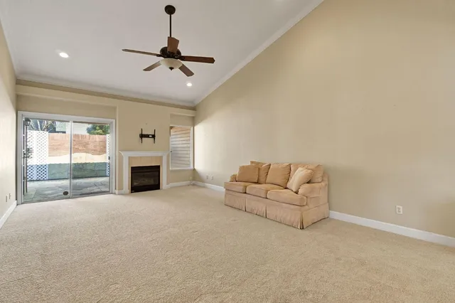 $304,000 | 474 East Alluvial Avenue, Unit 126, Fresno, CA 93720