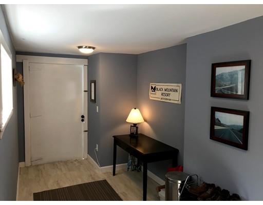 72 Canterbury Road Lynnfield, MA 01940 - Photo 29 of 33 Gallery Image 29