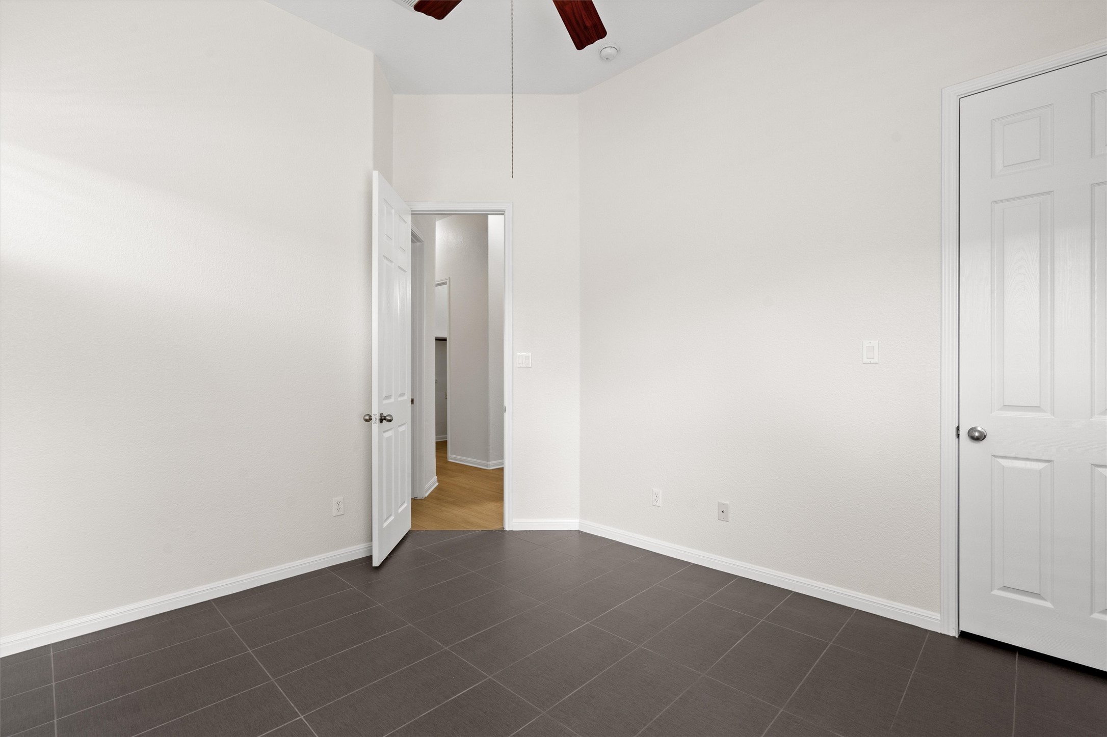 1128 Clearwing Circle Georgetown, TX 78626 - Photo 24 of 38