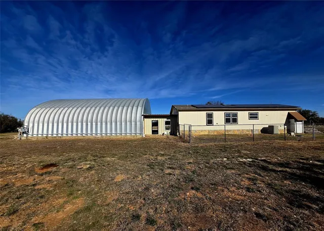 a view of a pathway both side of building