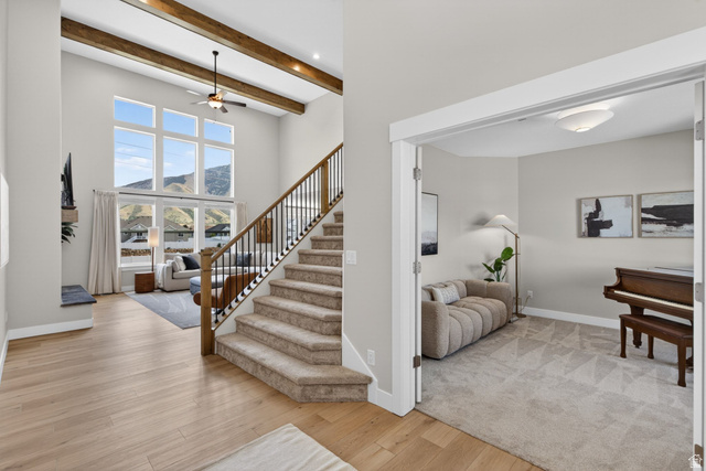 354 North 800 W Street Mapleton, UT 84664 - Photo 4 of 90 Living Room
