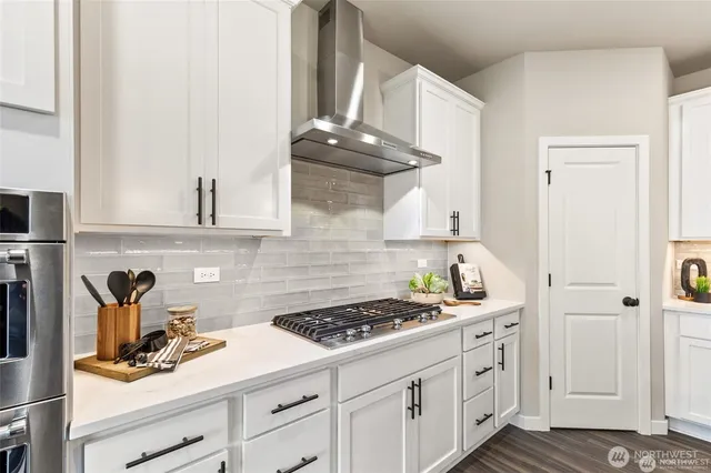 $1,099,990 | 2019 Northeast Norseman Way, Poulsbo, WA 98370