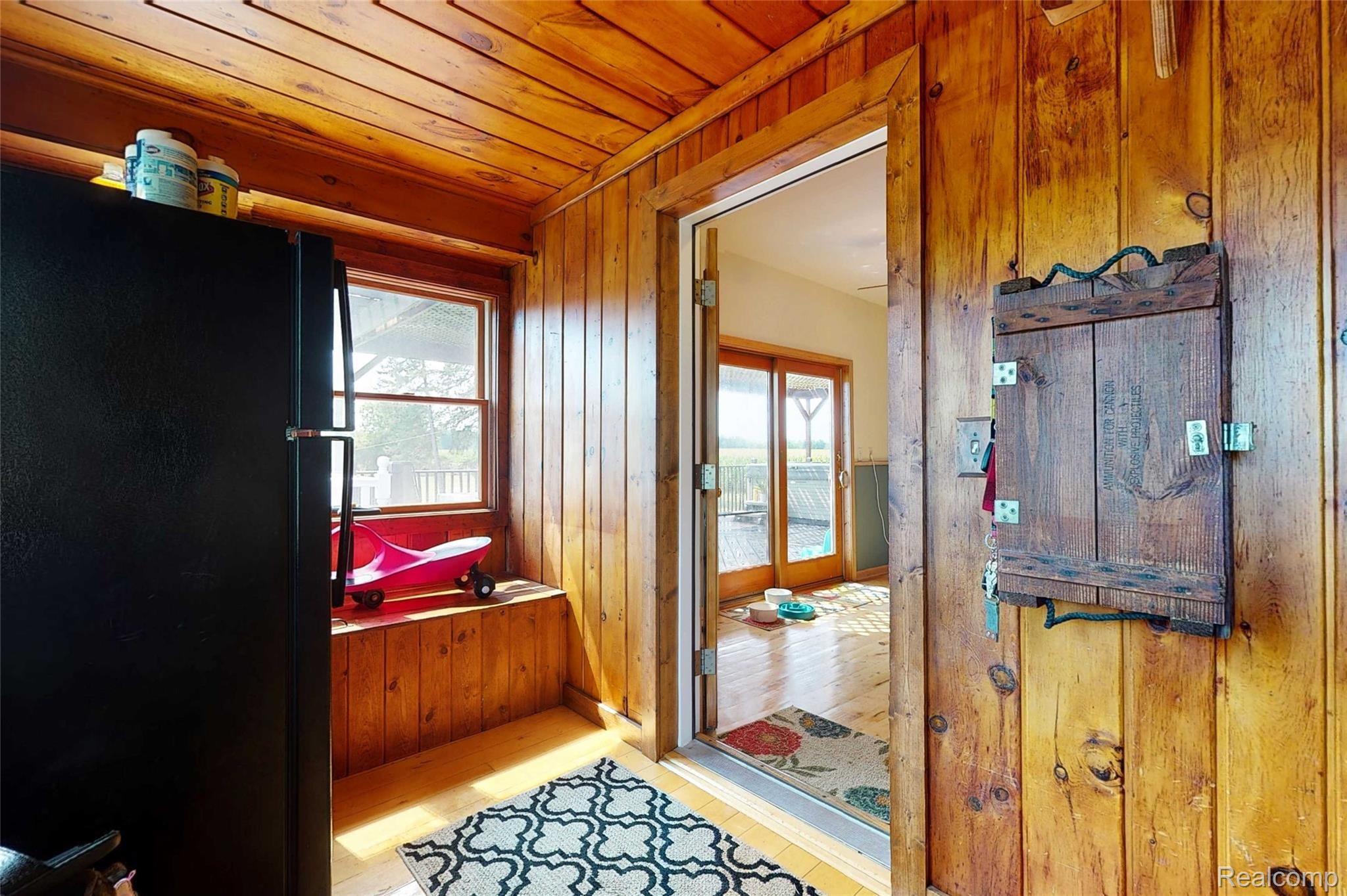5173 Reid Road Swartz Creek, MI 48473 - Photo 38 of 88 5173-Reid-Rd-24 Side Entryway.jpg