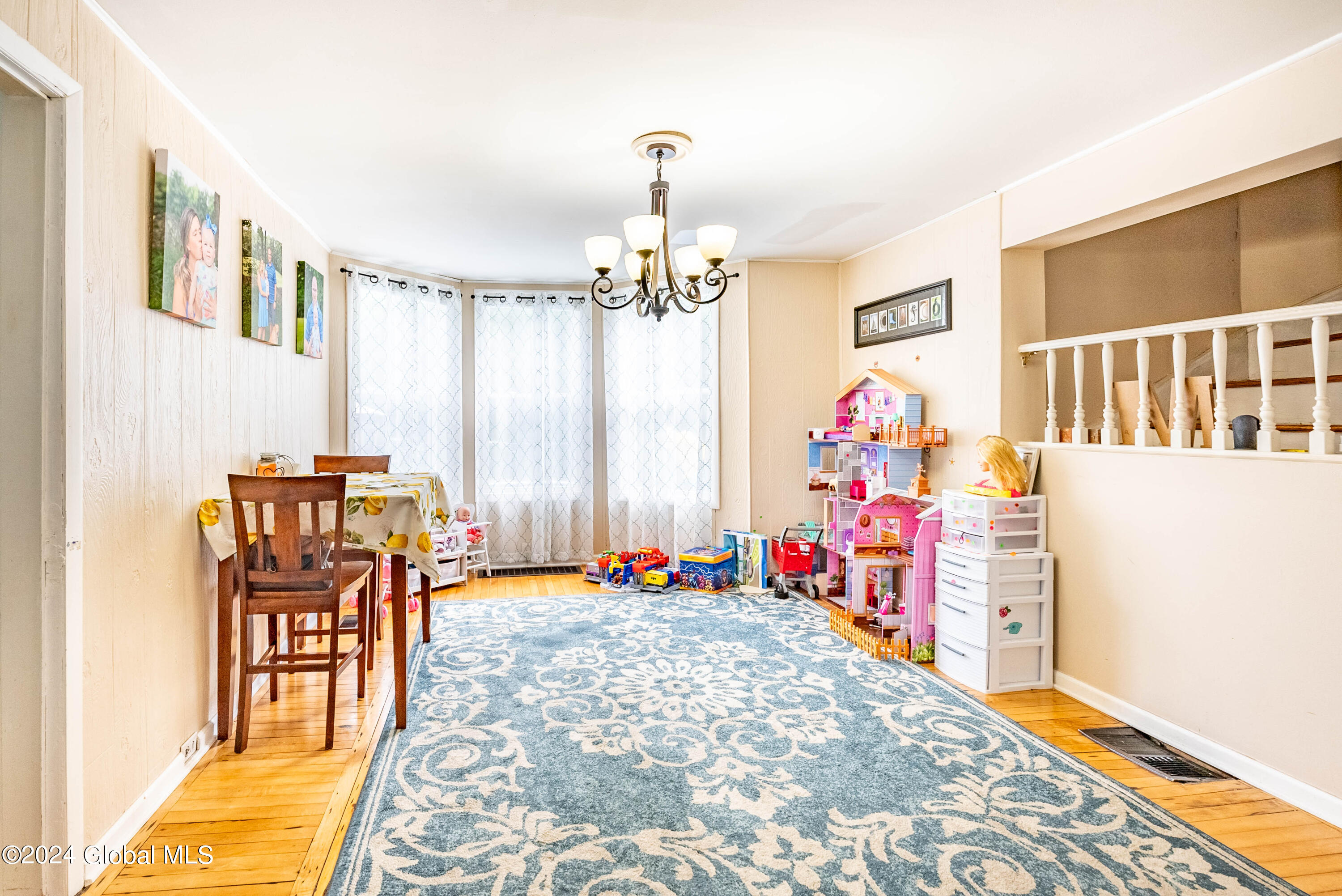 70 Brunswick Road Troy, NY 12180 - Photo 8 of 38 8
