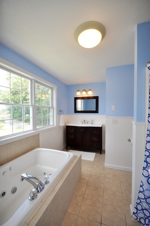 47 Taylor Road Maynard, MA 01754 - Photo 17 of 28 Gallery Image 17