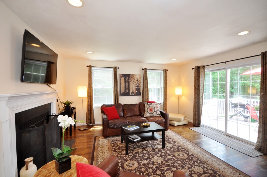 47 Taylor Road Maynard, MA 01754 - Photo 8 of 28 Gallery Image 8