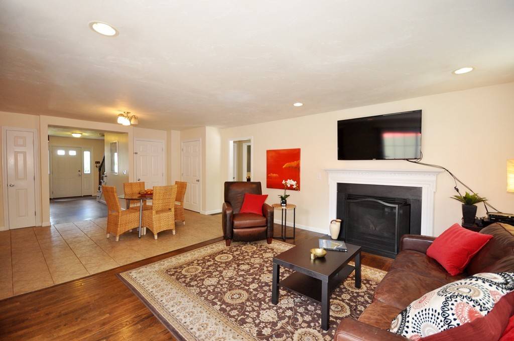 47 Taylor Road Maynard, MA 01754 - Photo 10 of 28 Gallery Image 10