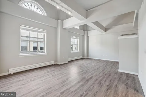 $5,500 | 101-111 South 9th Street, Unit PH107, Philadelphia, PA 19107