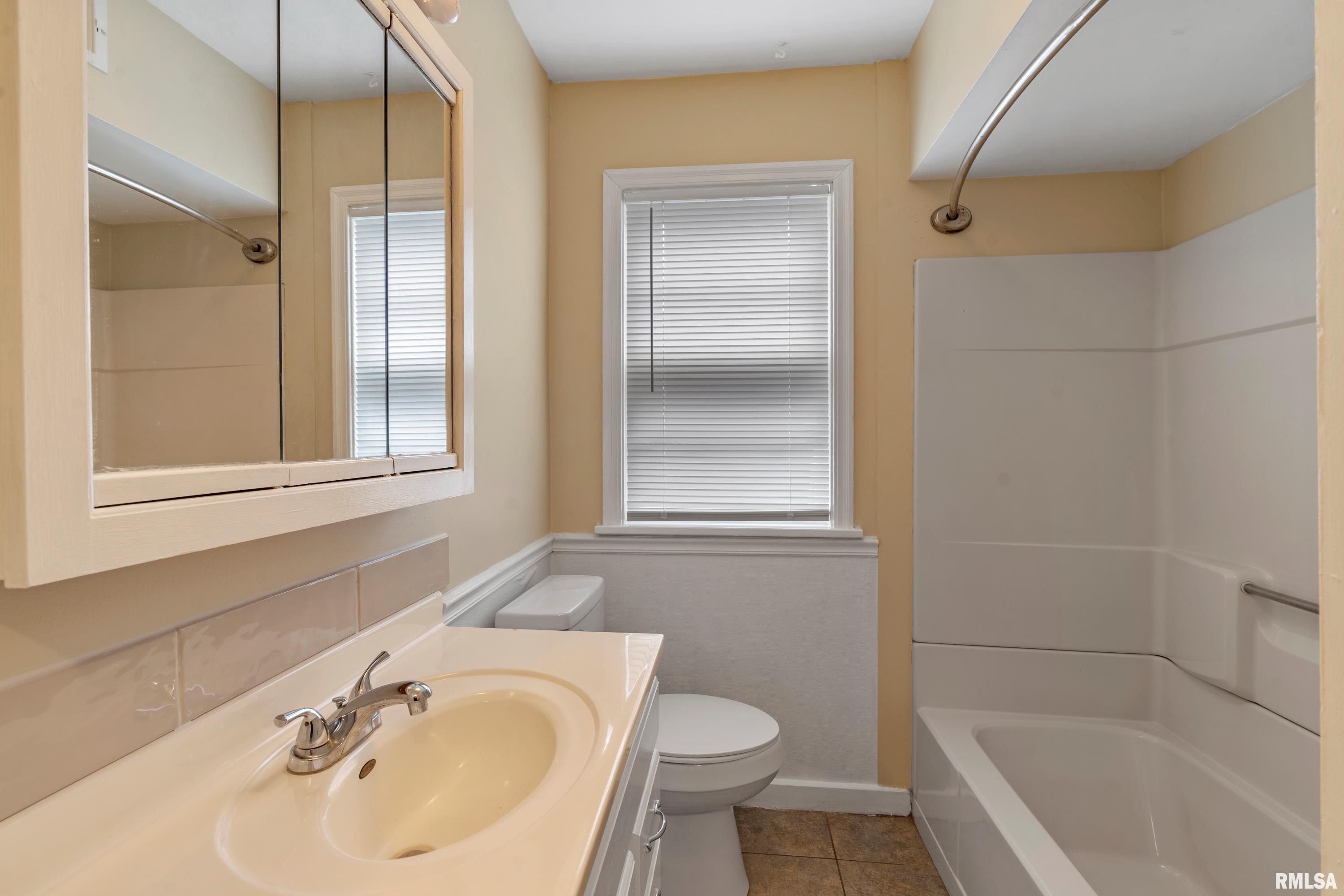 2813 South State Street Springfield, IL 62704 - Photo 19 of 23