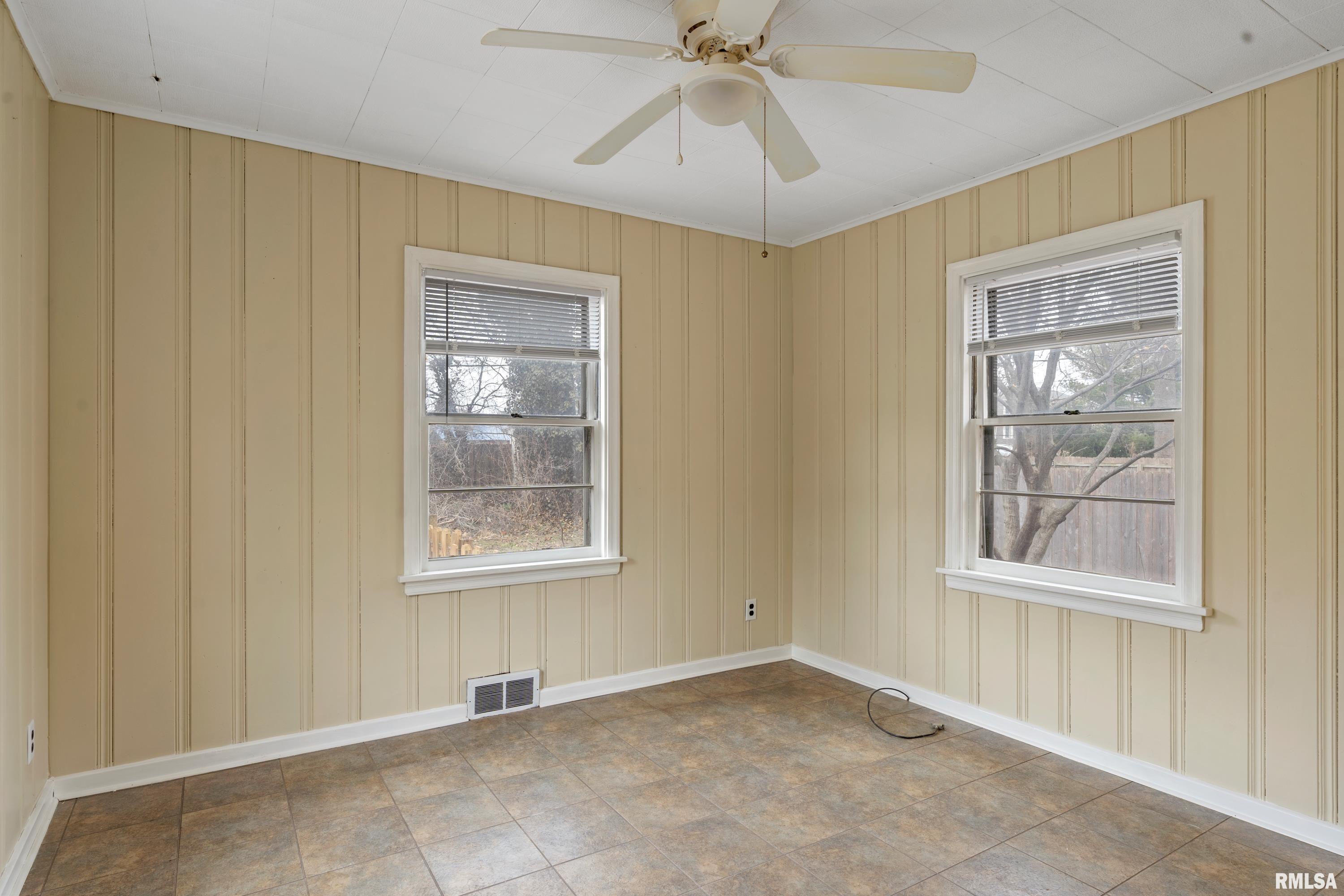 2813 South State Street Springfield, IL 62704 - Photo 10 of 23