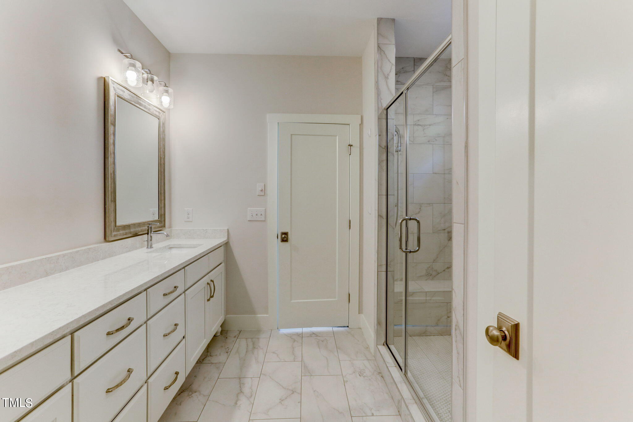 1422 1/2 Banbury Road Raleigh, NC 27607 - Photo 37 of 56 Master (9)