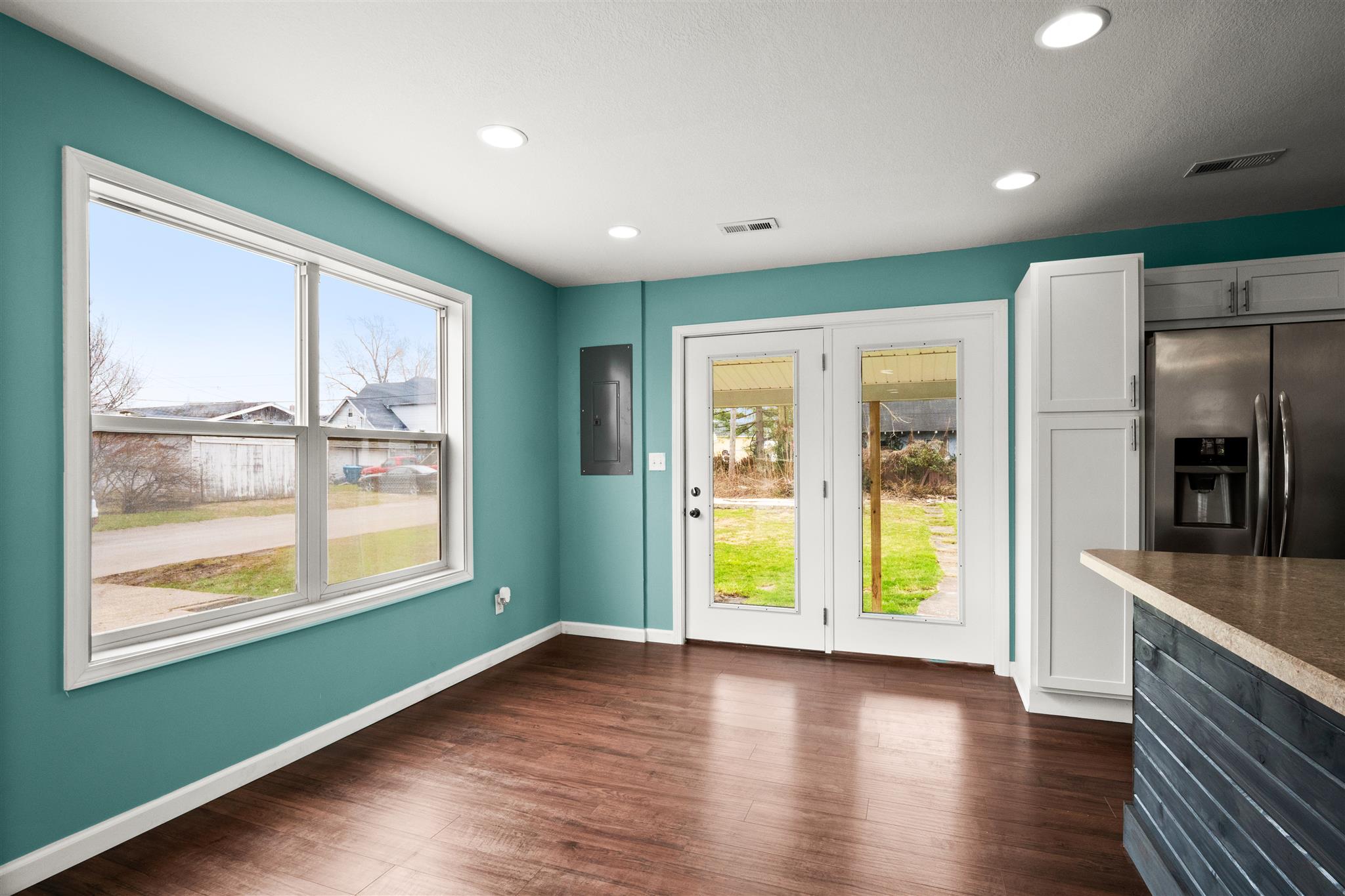 437 Riverside Drive Huntington, IN 46750 - Photo 10 of 21 Gallery Image 10
