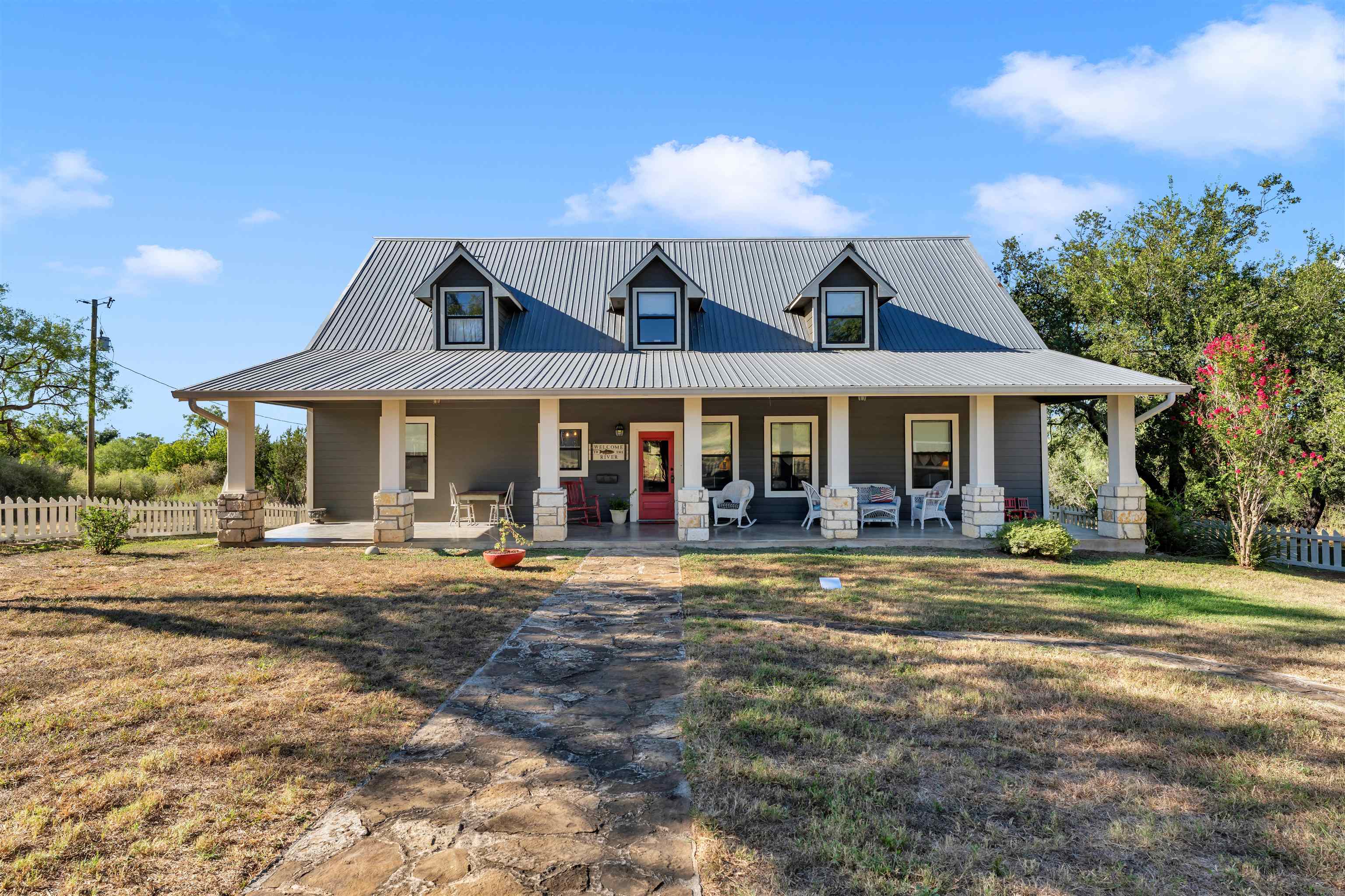 211 Riverside Drive West Llano, TX 78643 - Photo 6 of 45 Gallery Image 6