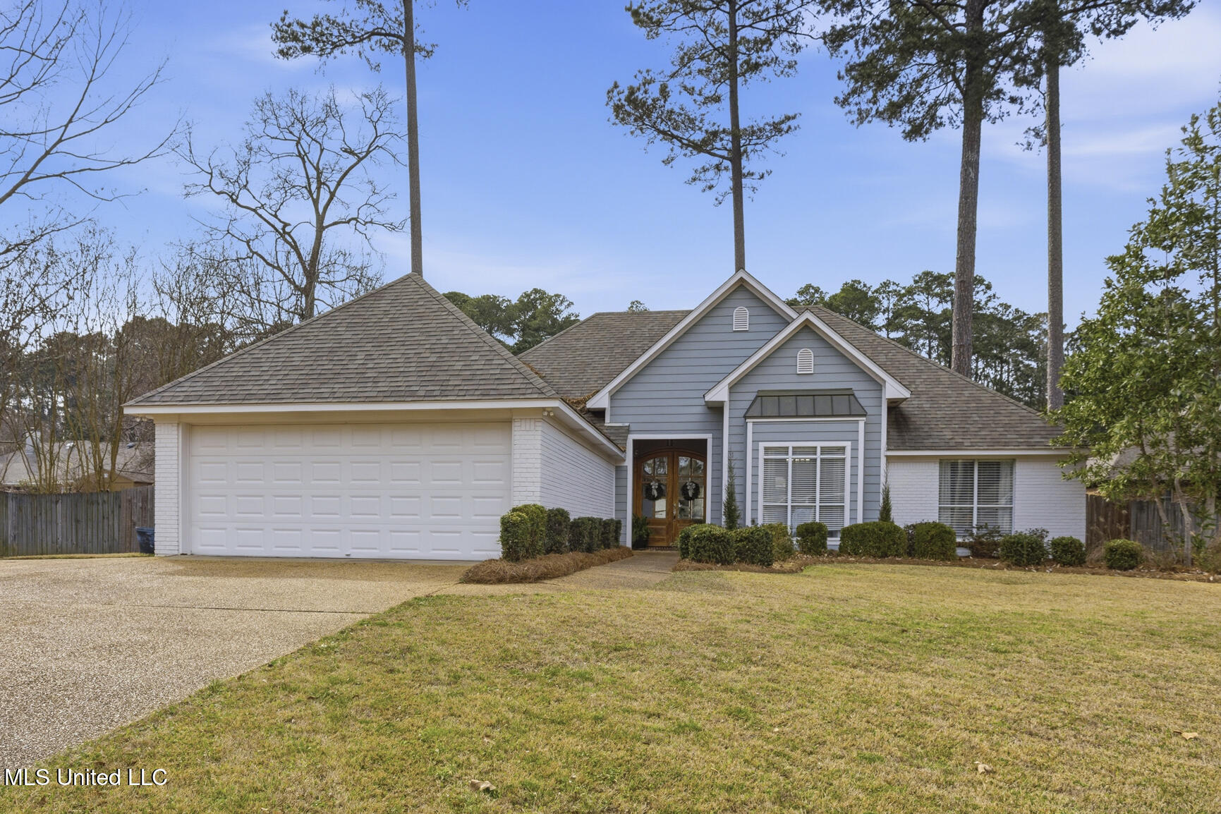 625 Cliffview Drive Brandon, MS 39047 - Photo 1 of 33 625 Cliffview-33