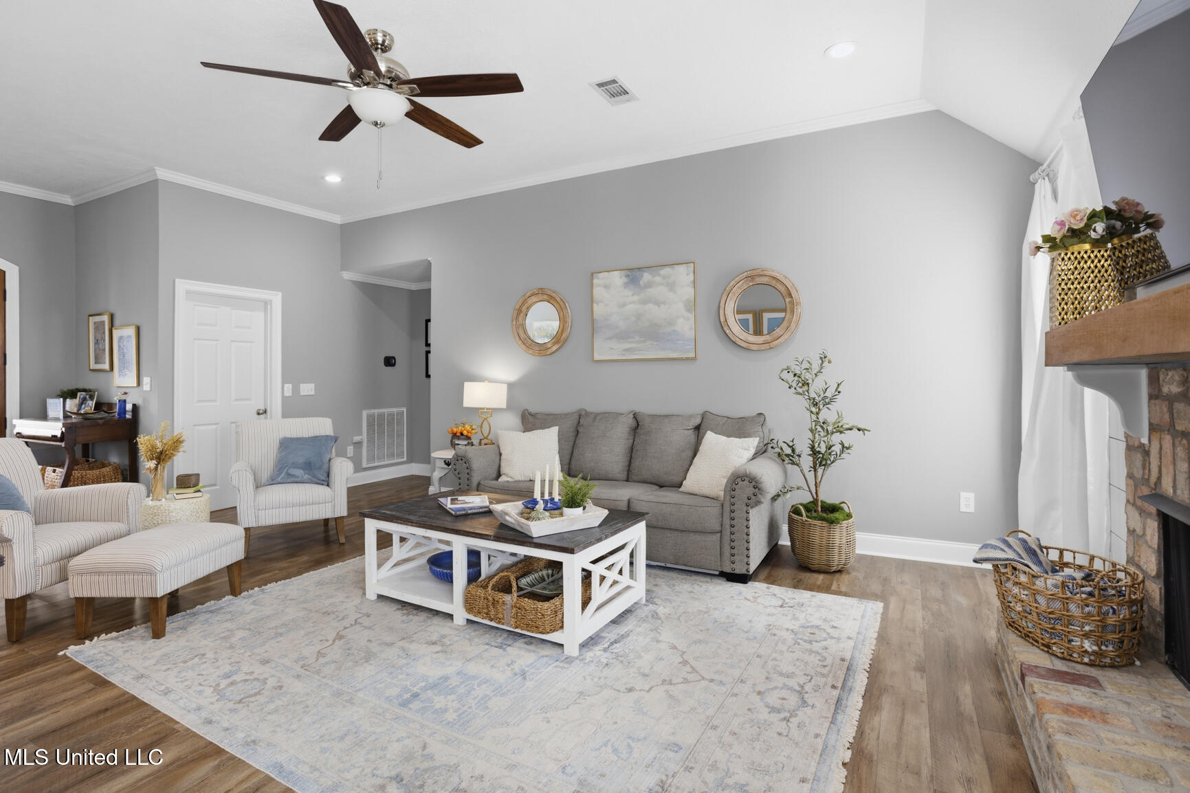 625 Cliffview Drive Brandon, MS 39047 - Photo 11 of 33 625 Cliffview-4