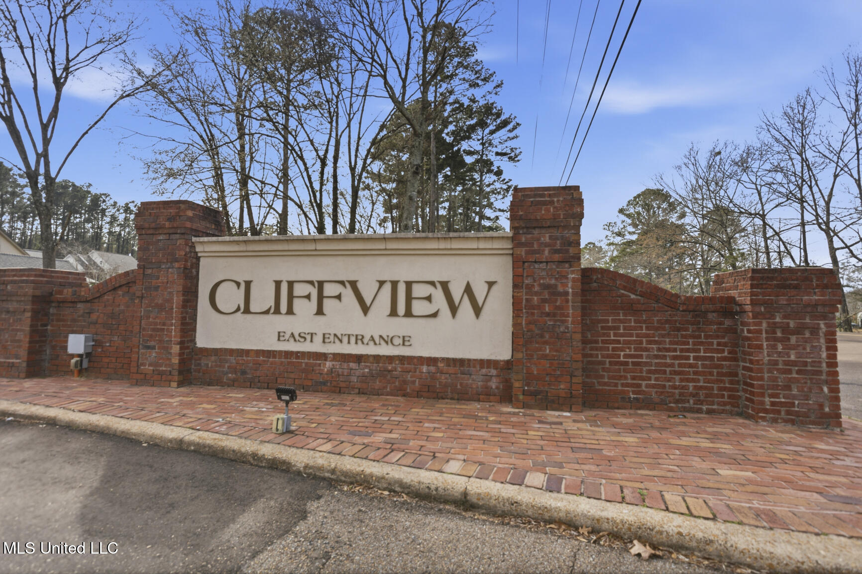 625 Cliffview Drive Brandon, MS 39047 - Photo 8 of 33 625 Cliffview-34