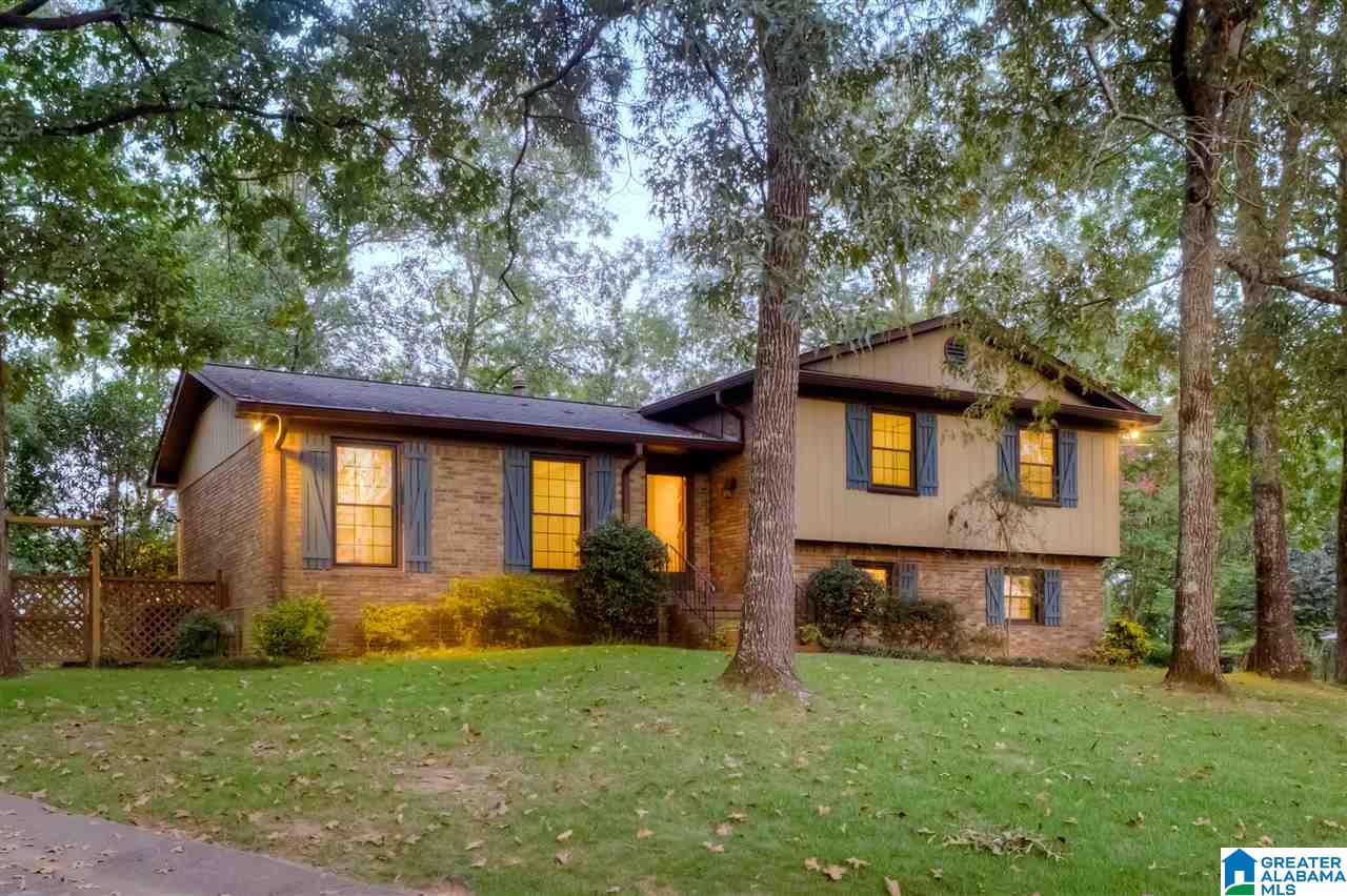 2344 Crossgate Trail Birmingham, AL 35216 - Photo 1 of 41