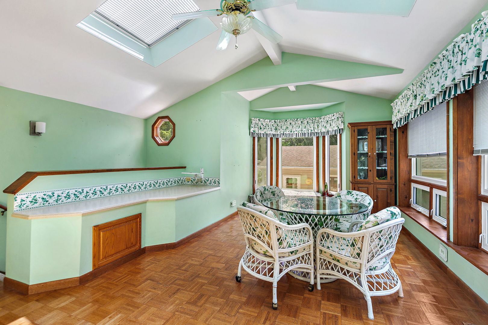 1151 Country Club Road Lake Zurich, IL 60047 - Photo 15 of 58