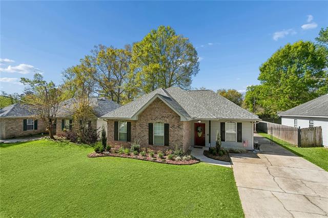 2320 McNamara Street Mandeville, LA 70448 - Photo 2 of 16