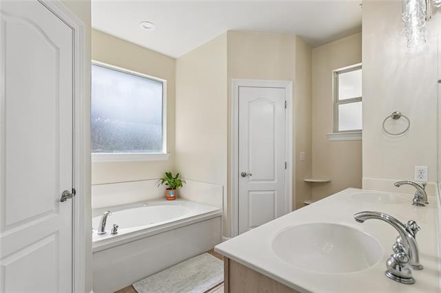 2320 McNamara Street Mandeville, LA 70448 - Photo 9 of 16