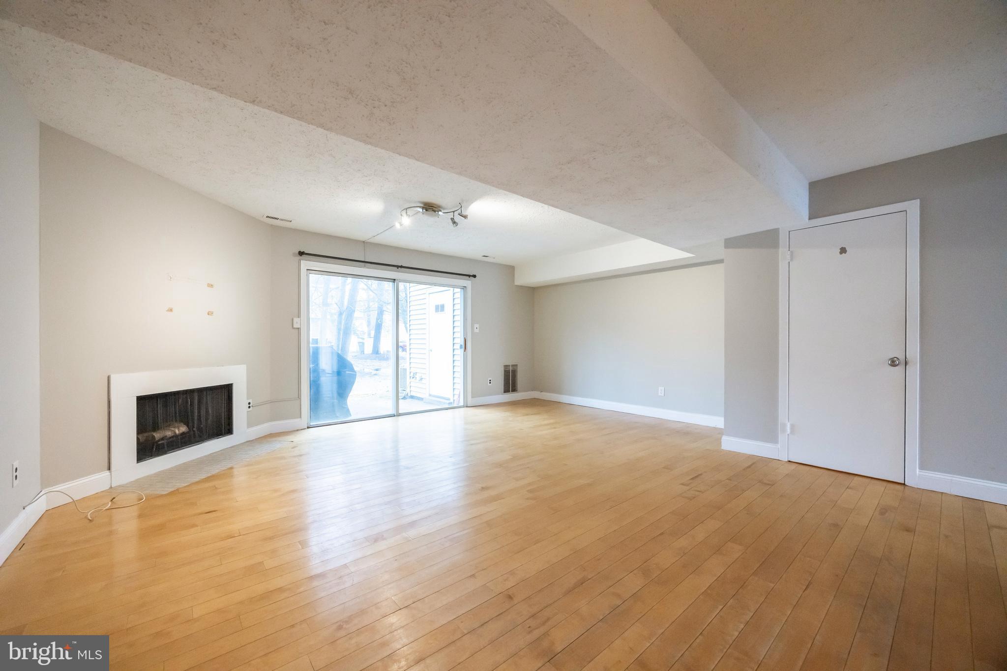 1035 Pendleton Court Voorhees, NJ 08043 - Photo 10 of 33