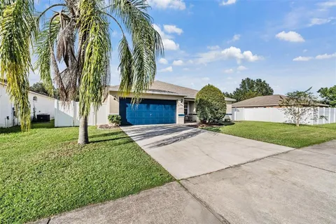 $412,500 | 106 Winston Manor Circle, Seffner, FL 33584