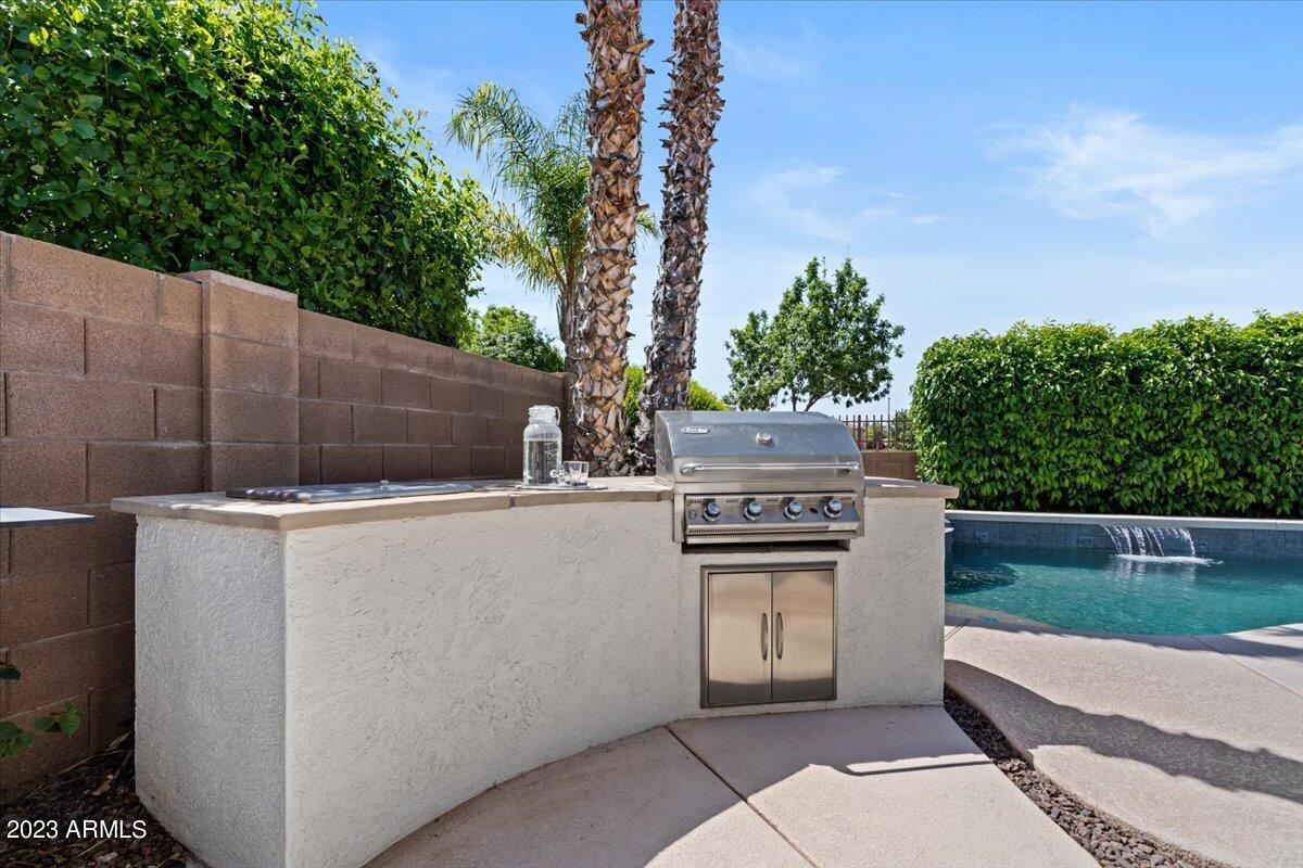 6730 Rachael Way Gilbert, AZ 85298 - Photo 50 of 77 52-BBQ