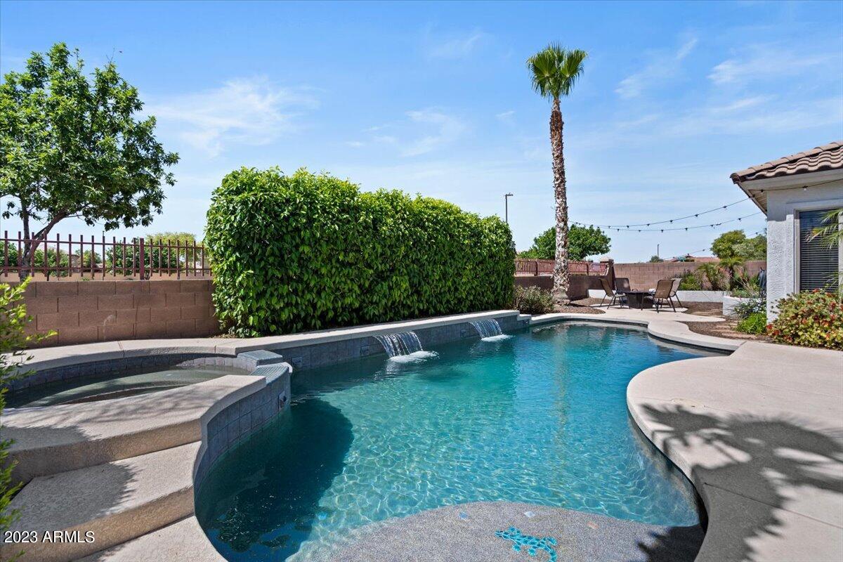 6730 Rachael Way Gilbert, AZ 85298 - Photo 51 of 77 53-Pool & Hot Tub