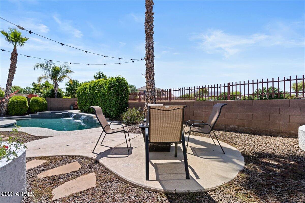 6730 Rachael Way Gilbert, AZ 85298 - Photo 56 of 77 58-Patio