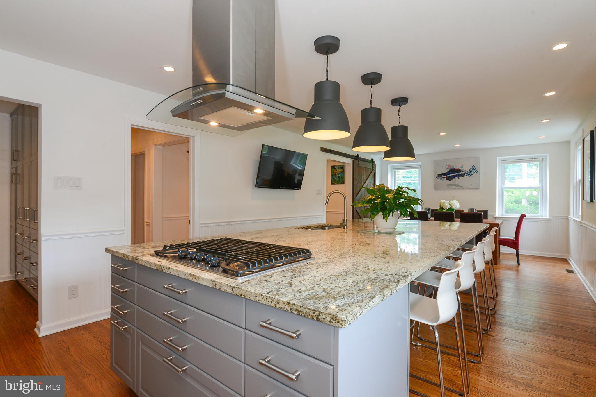 401 North Spring Mill Road Villanova, PA 19085 - Photo 4 of 39