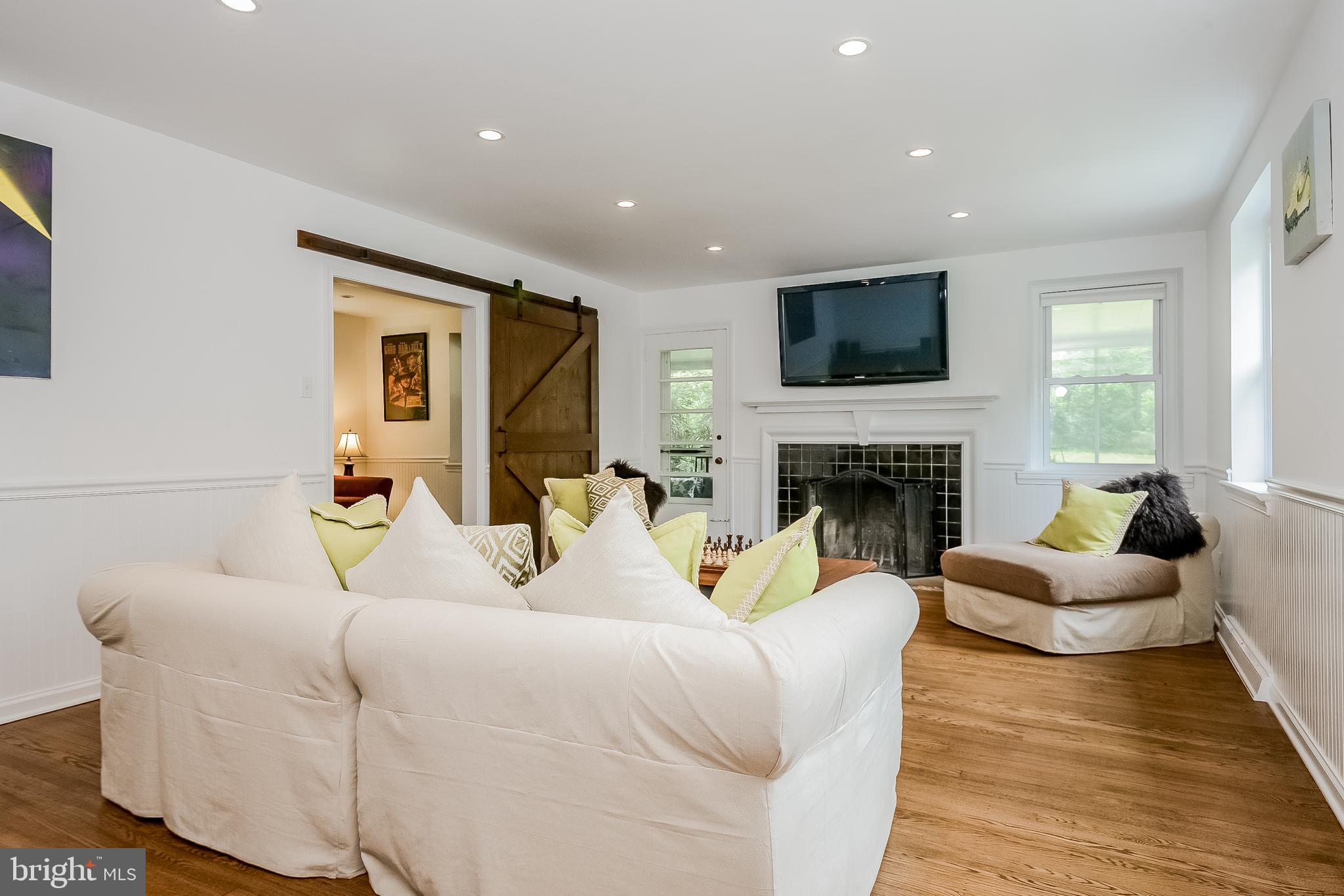 401 North Spring Mill Road Villanova, PA 19085 - Photo 10 of 39