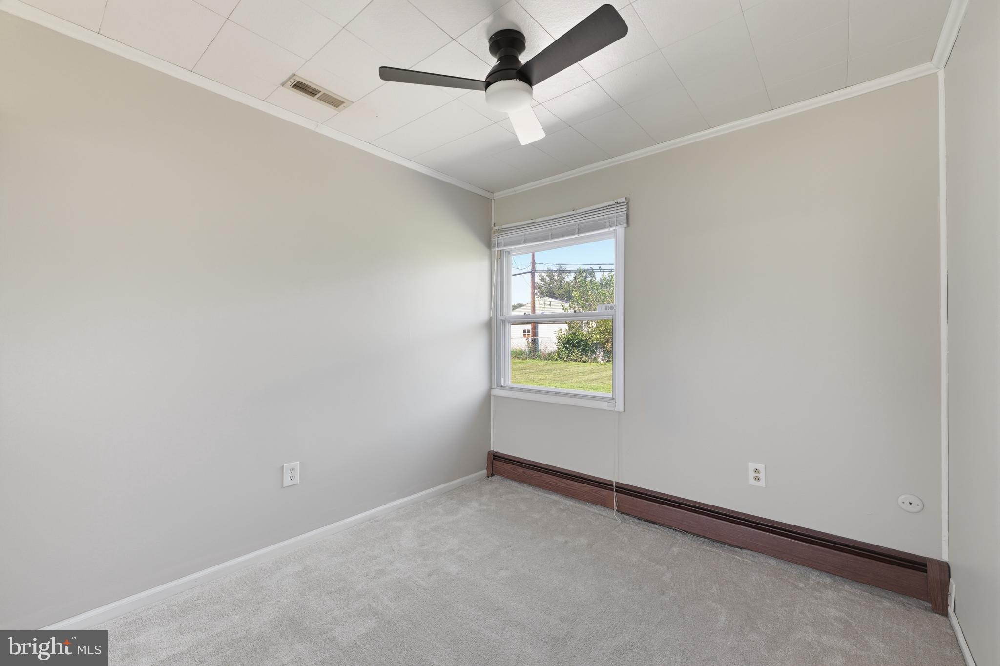 48 Beechtree Road Levittown, PA 19057 - Photo 18 of 23 Gallery Image 18