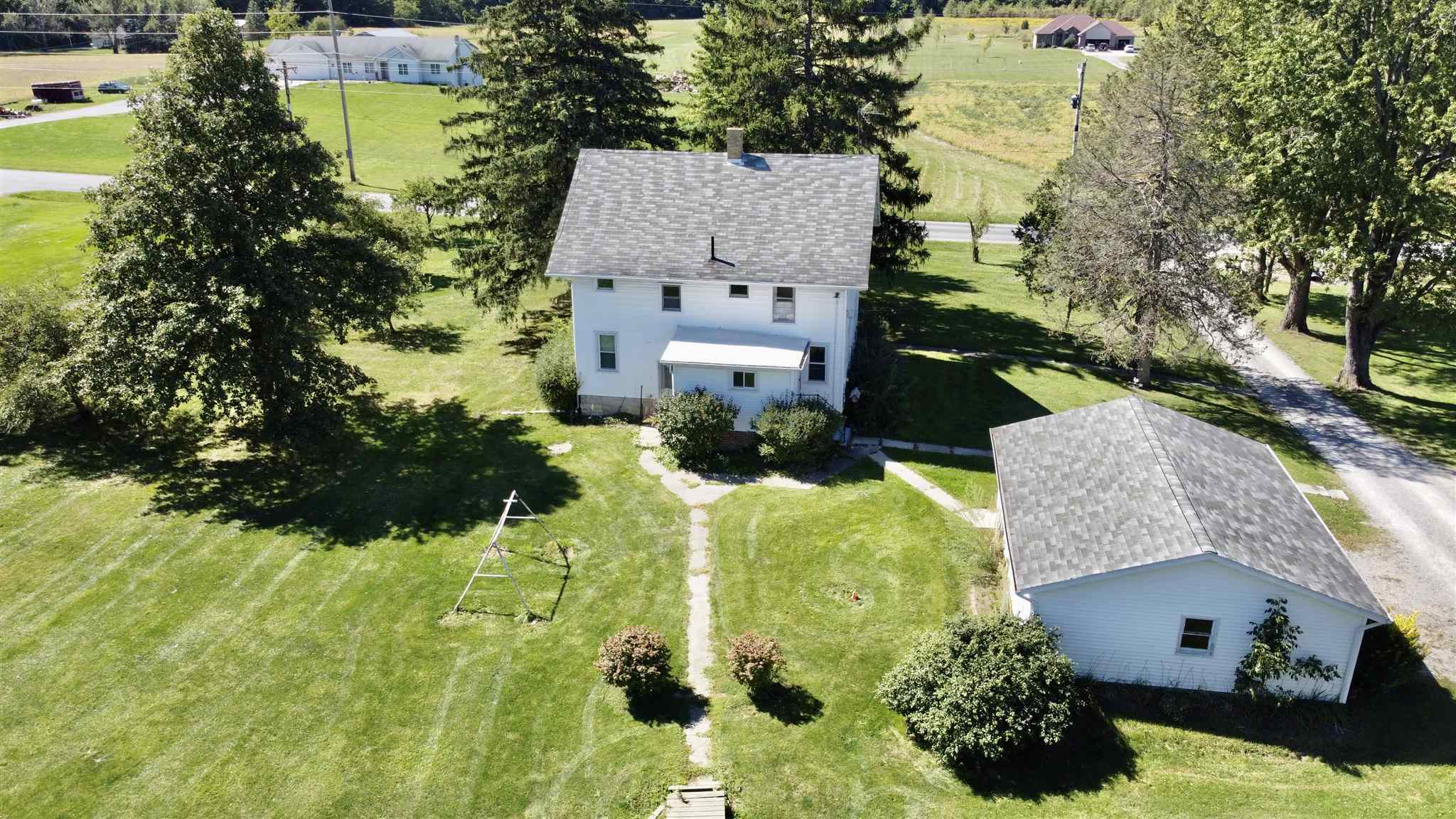 12417 Marion Center Road Hoagland, IN 46745 - Photo 5 of 35 Gallery Image 5