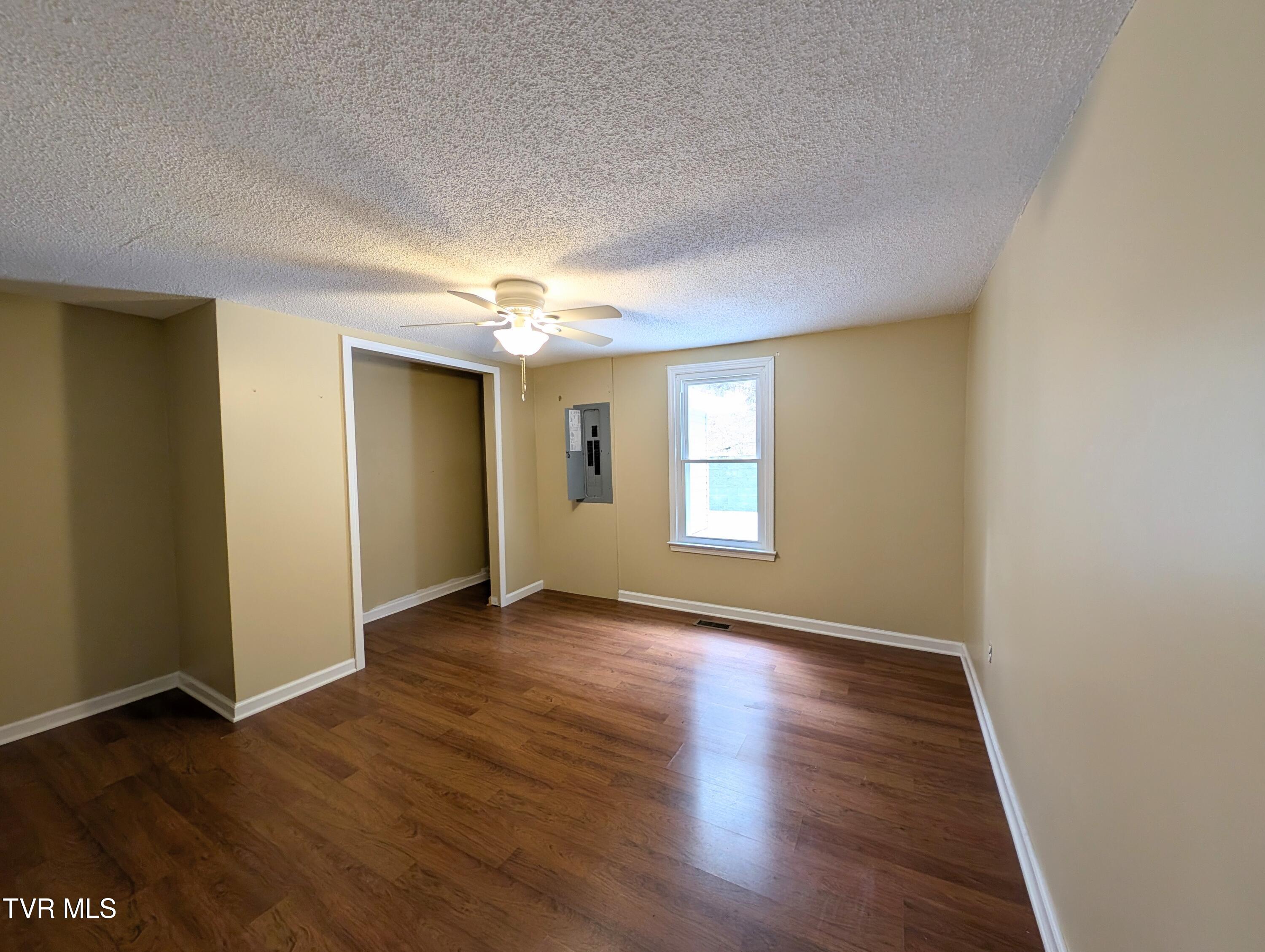 1478 Red Dirt Road Vansant, VA 24656 - Photo 18 of 24 1000010729