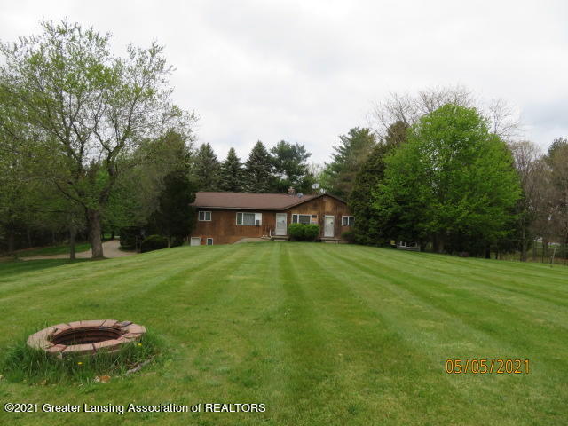 5543-5541 Harper Road Holt, MI 48842 - Photo 9 of 22 IMG_0702