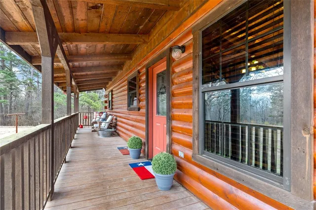 $2,950,000 | 170 County Road 2180, Clarksville, TX 75426