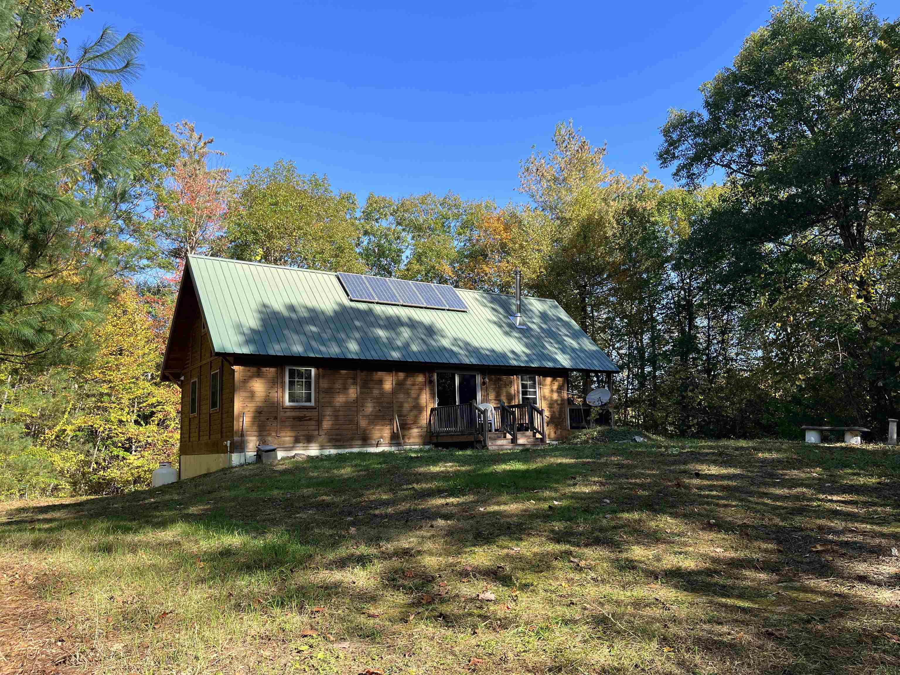 131 Deerfield Road Nottingham, NH 03290 - Photo 1 of 21
